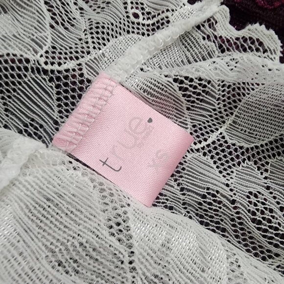 Set 2 Lace Boyshort Panties Rue21 New in size XS/S - Picture 3 of 3